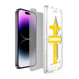 واقي شاشة شفاف من إنجيج لهاتف آيفون 14 برو ماكس مع أداة تثبيت.