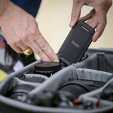 محرك أقراص الحالة الصلبة المحمول SanDisk Professional Pro-G40 - سعة 1 تيرابايت / سرعة تصل إلى 3000 ميجابايت/ثانية / منفذ USB-C / محرك أقراص الحالة الصلبة الخارجي (SSD)