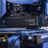 قرص صلب WD Black بسعة 1 تيرابايت، طراز SN7100 NVMe M.2 SSD، بتقنية PCIe من الجيل الرابع، بسرعة تصل إلى 7250 ميجابايت/ثانية