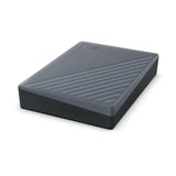 قرص صلب خارجي WD My Passport - سعة 6 تيرابايت / سرعة نقل بيانات تصل إلى 5 جيجابت/ثانية / منفذ USB 3.2 من الجيل الأول / منفذ USB-C / رمادي