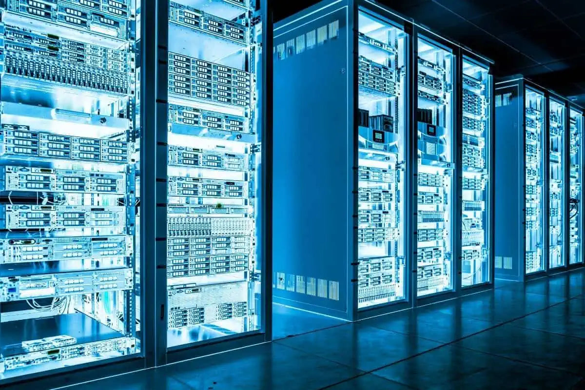 ACC_Server Rack – Star Light Kuwait