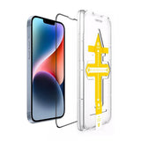واقي شاشة زجاجي مقوى لهاتف آيفون 14 بلس من إنجيج مع أداة تثبيت