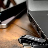 SanDisk Ultra Dual Drive Go Flash Drive - 32GB / Up to 150 MB/s / USB 3.2 Gen 1 / Type-C / Black